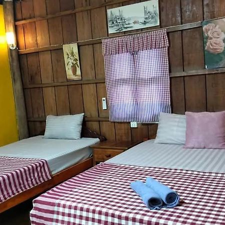 Fish Island Bungalows カンポット エクステリア 写真