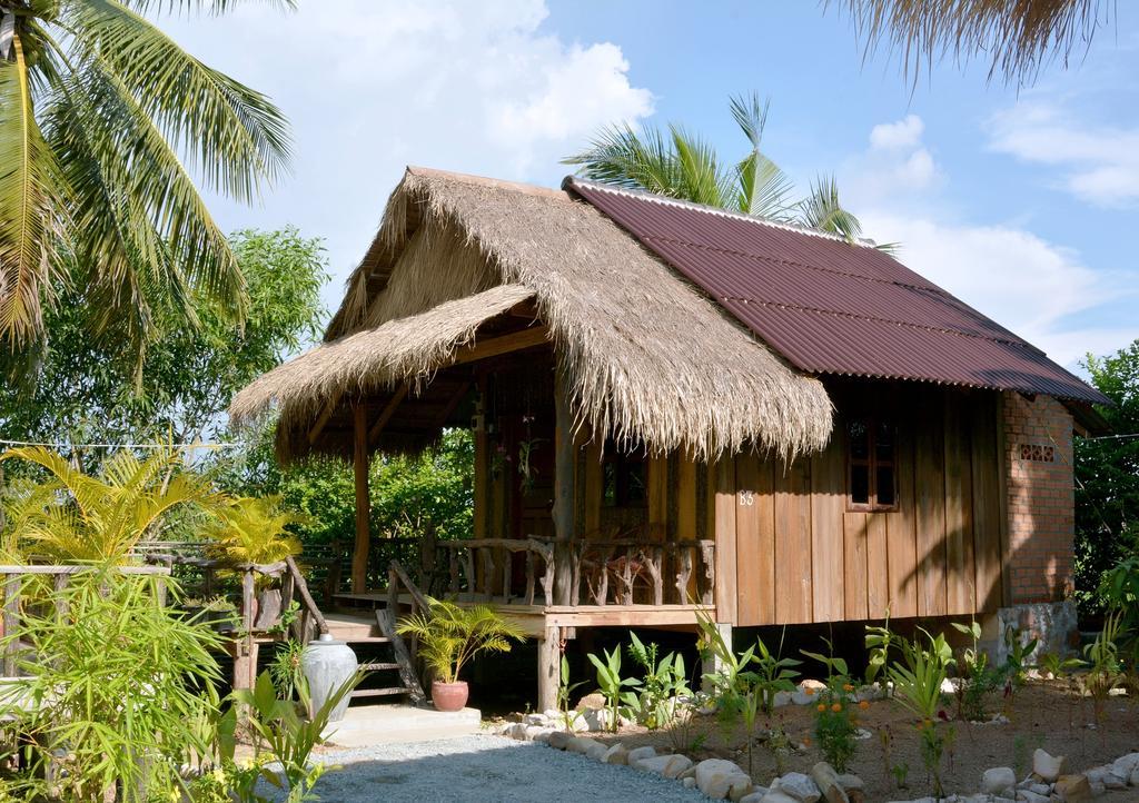 Fish Island Bungalows カンポット エクステリア 写真